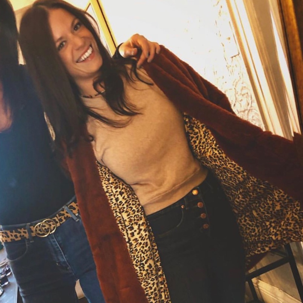 Meet your Posher, Kim